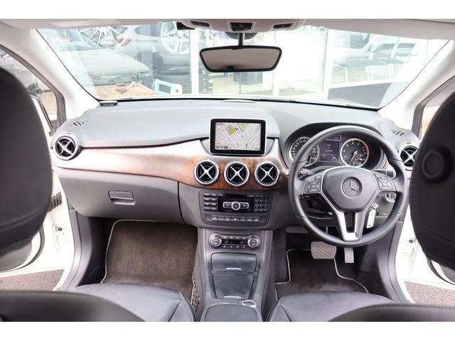 Mercedes Benz B-CLASS 2013-01 21044-4