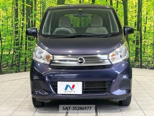 Nissan DAYZ 2017-12 387779-12