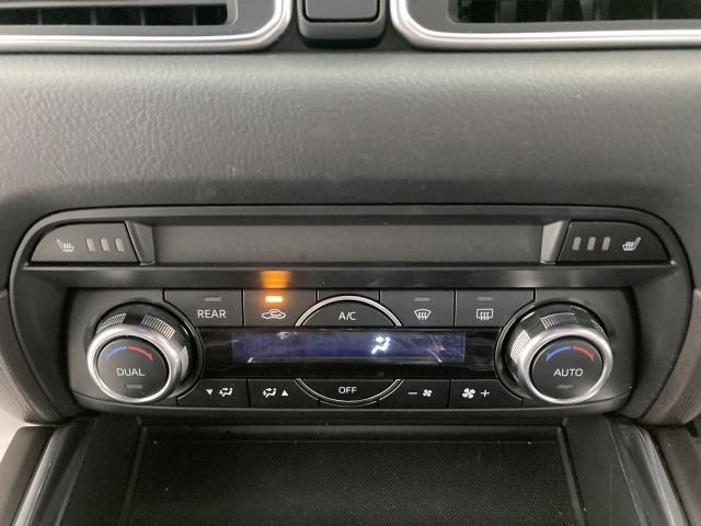 Mazda CX-8 2018-07 20395-24