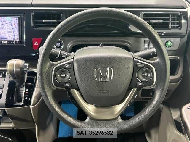 Honda STEP WGN 2018-06 368773-11