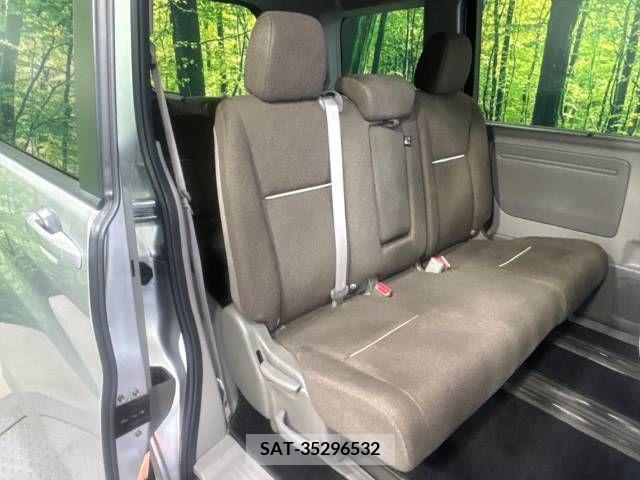 Honda STEP WGN 2018-06 368773-9