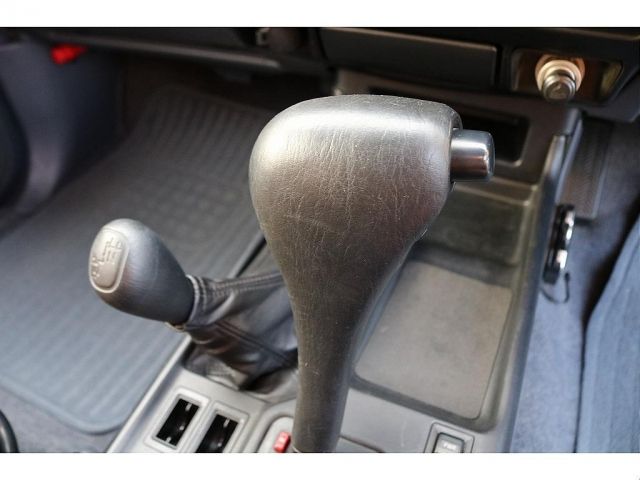Toyota PRADO 2002-02 11818-11
