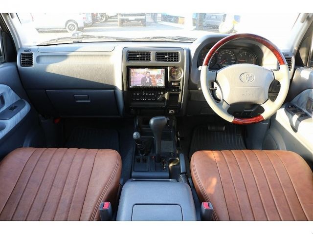 Toyota PRADO 2002-02 11818-1