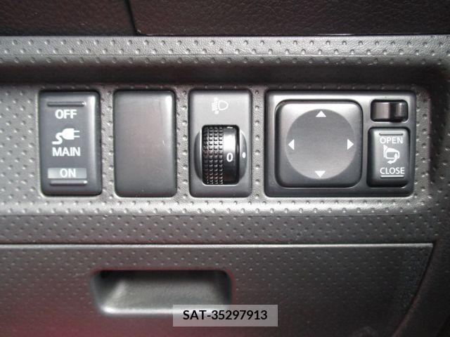 Nissan AD VAN 2015-01 224859-23