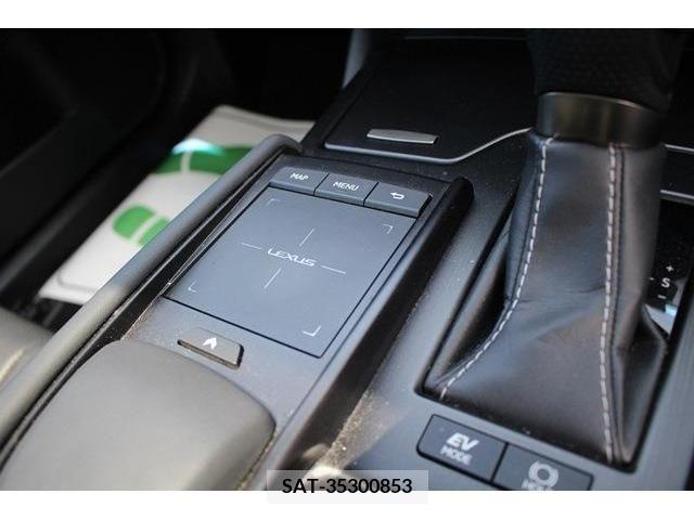 Lexus ES 2019-02 354183-7