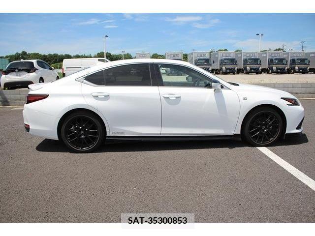 Lexus ES 2019-02 354183-13
