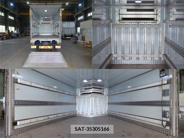 Hino DUTRO 2019-12 236744-9