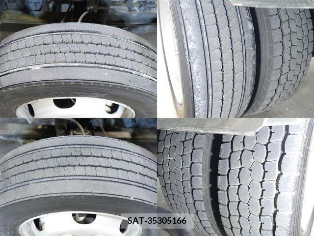 Hino DUTRO 2019-12 236744-14