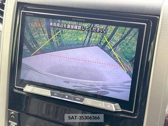 Toyota ALPHARD 2013-04 281557-4