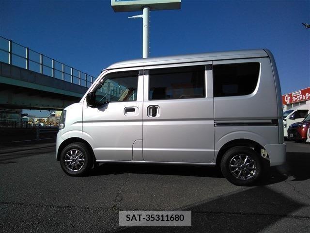 Suzuki EVERY 2022-08 207503-8