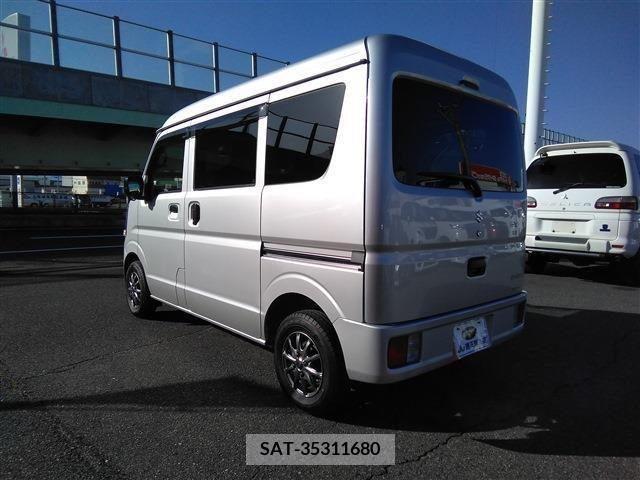 Suzuki EVERY 2022-08 207503-7