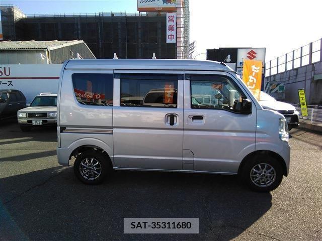 Suzuki EVERY 2022-08 207503-5
