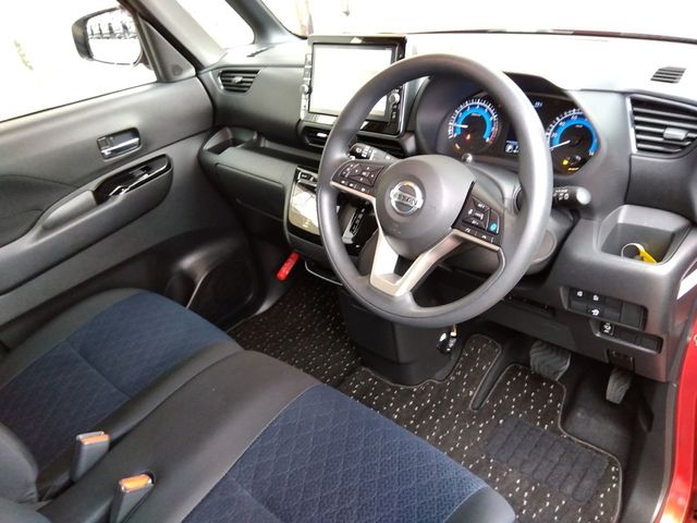 Nissan ROOX 2020-03 192163-5