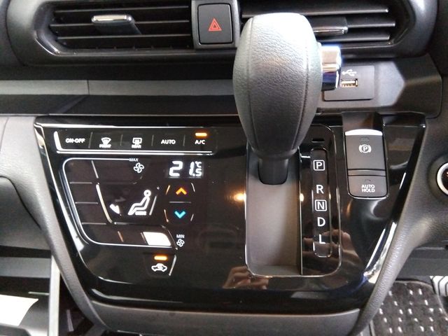 Nissan ROOX 2020-03 192163-13