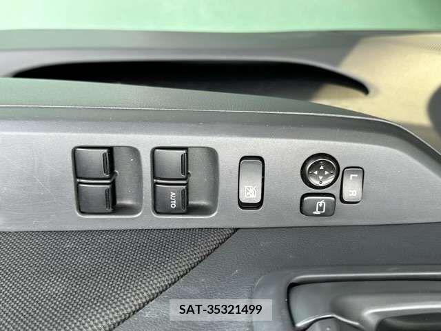 Suzuki WAGON R 2015-05 370911-13