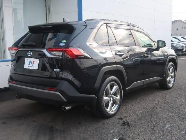 Toyota RAV4 2020-05 181235-17