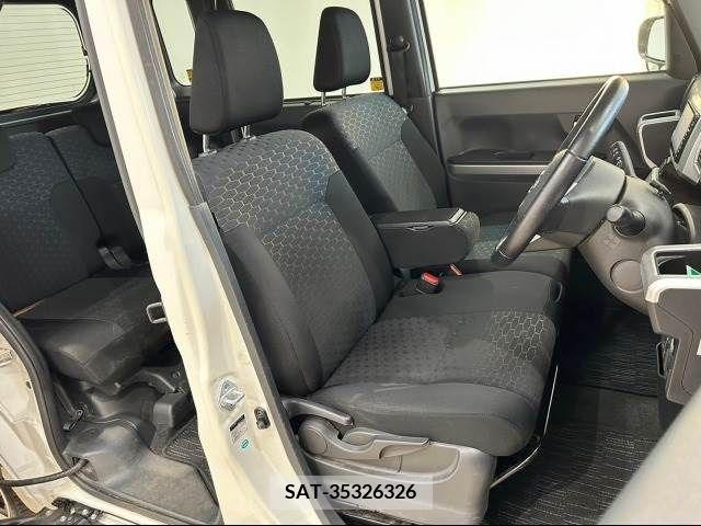 Daihatsu WAKE 2015-01 221474-4