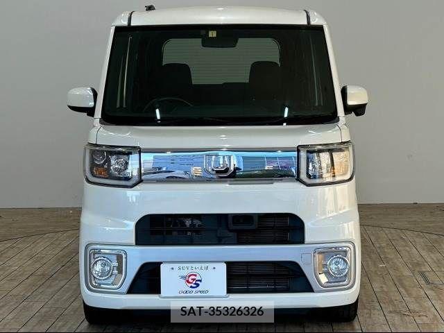 Daihatsu WAKE 2015-01 221474-12