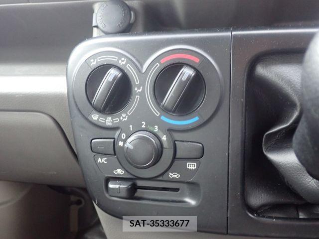 Suzuki EVERY 2019-02 216494-13