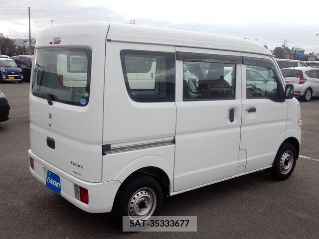 Suzuki EVERY 2019-02 216494-7