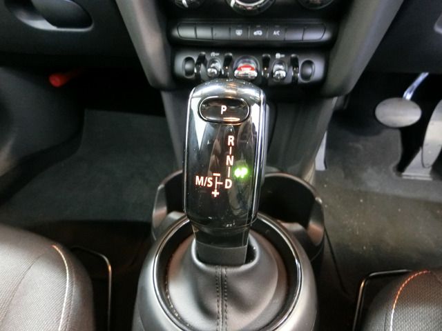 Bmw MINI 2018-05 16247-5