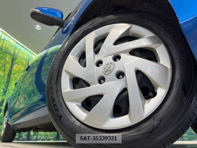 Toyota AQUA 2015-04 342363-13