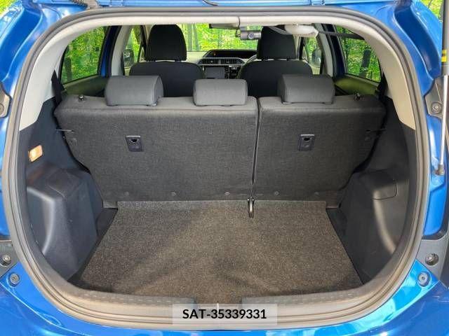 Toyota AQUA 2015-04 342363-10