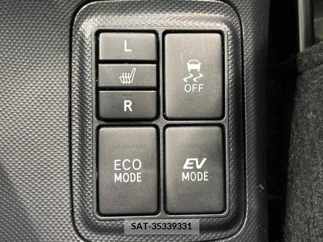 Toyota AQUA 2015-04 342363-6