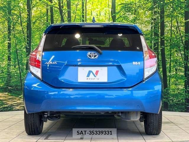 Toyota AQUA 2015-04 342363-15