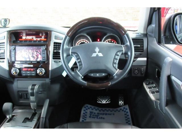 Mitsubishi PAJERO 2014-12 1646-16