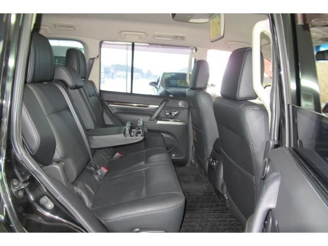 Mitsubishi PAJERO 2014-12 1646-9