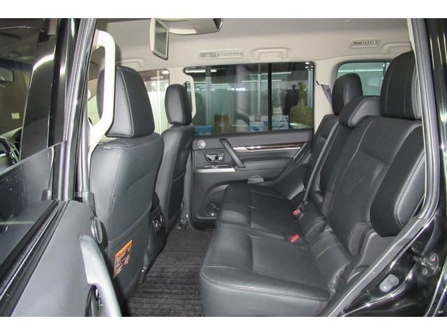 Mitsubishi PAJERO 2014-12 1646-8