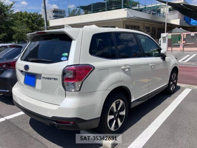 Subaru FORESTER 2018-04 390974-2