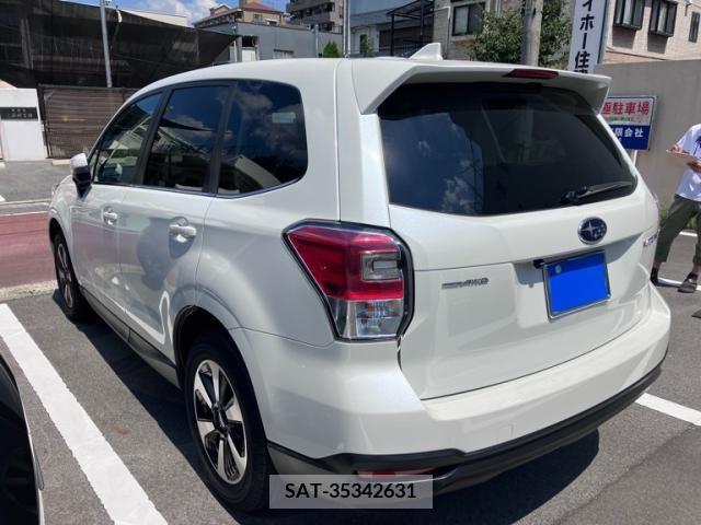 Subaru FORESTER 2018-04 390974-3