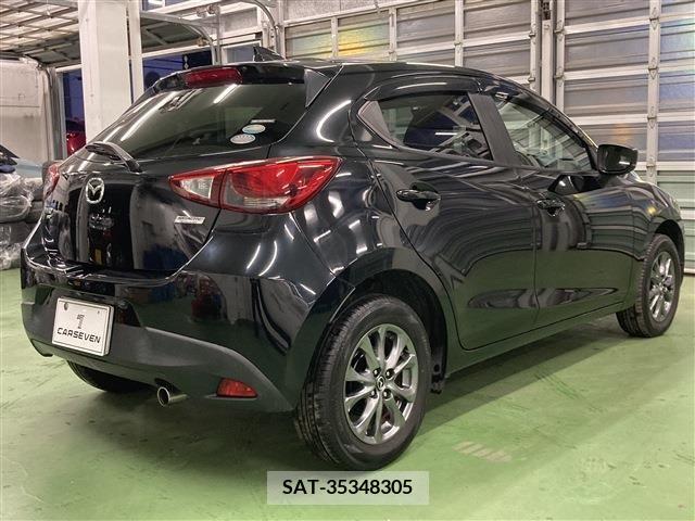 Mazda DEMIO 2018-02 207352-4