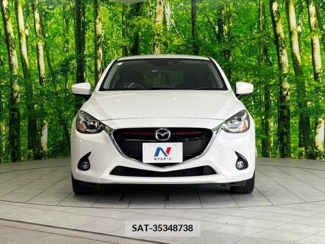 Mazda DEMIO 2014-12 296657-14