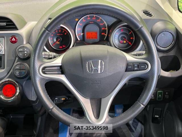 Honda FIT 2011-01 303321-8