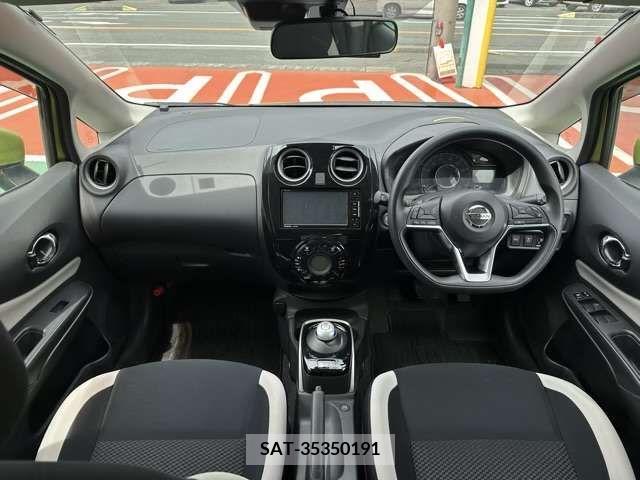 Nissan NOTE 2019-03 279848-4