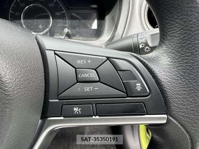 Nissan NOTE 2019-03 279848-14