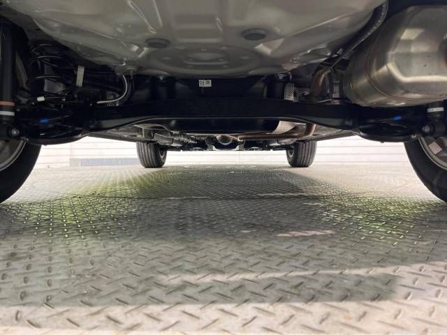 Toyota YARIS CROSS 2023-07 195684-19