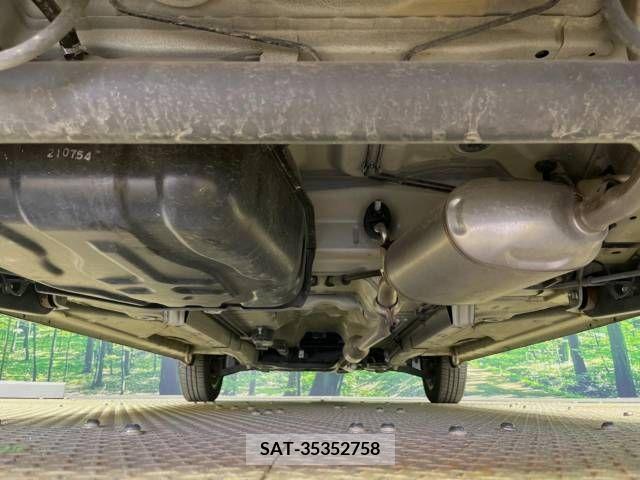 Suzuki SPACIA 2015-07 285667-19