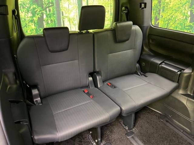 Toyota ESQUIRE 2016-11 17906-10