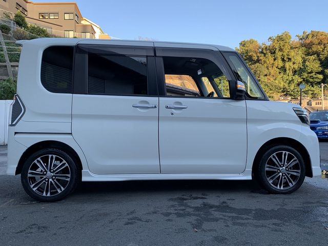 Daihatsu TANTO CUSTOM 2017-05 16086-5