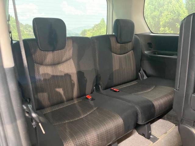 Nissan SERENA 2014-03 11961-10
