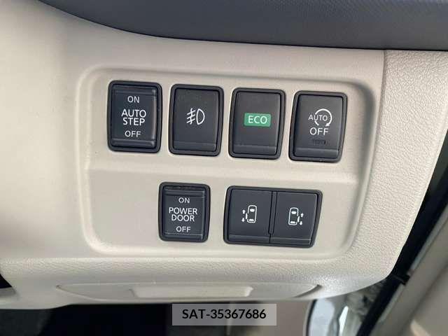 Nissan SERENA 2016-09 284294-18