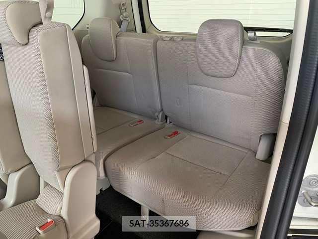 Nissan SERENA 2016-09 284294-7