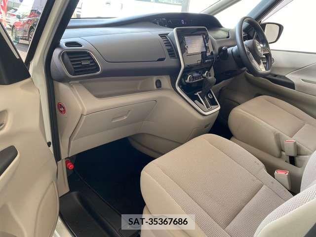 Nissan SERENA 2016-09 284294-5