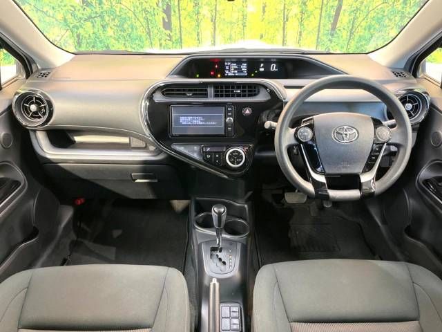 Toyota AQUA 2018-04 187108-1
