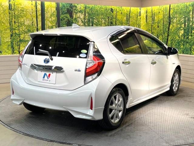 Toyota AQUA 2018-04 187108-18