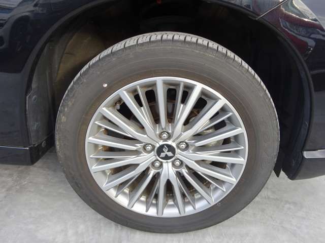 Mitsubishi OUTLANDER PHEV 2020-02 184411-13